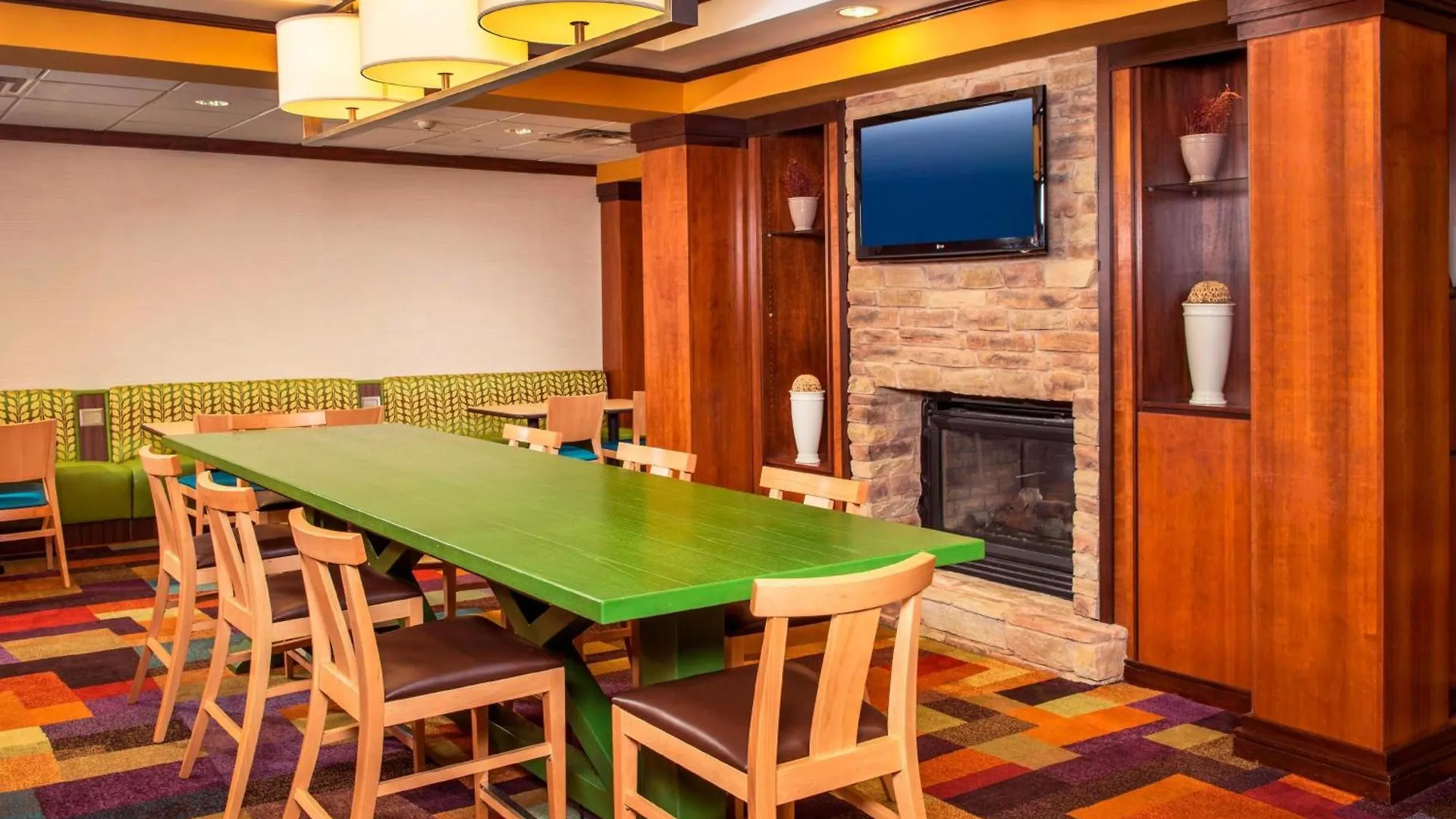 Fairfield Inn & Suites By Marriott Williamsburg Hotel